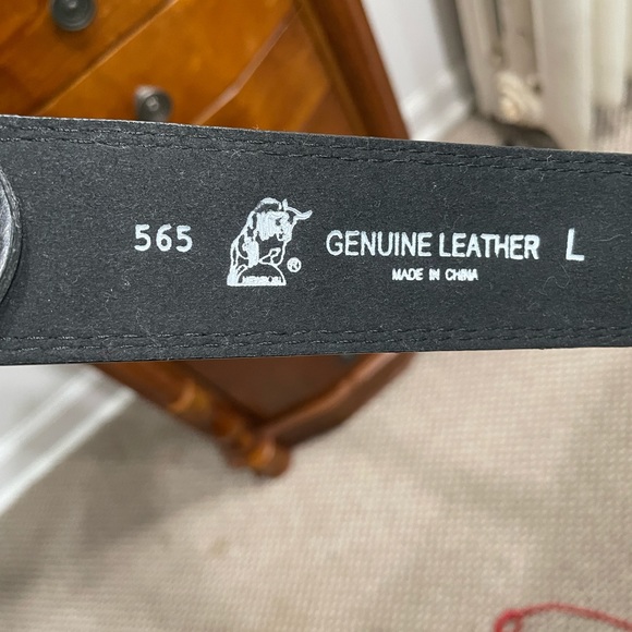Leather belt - Picture 2 of 3